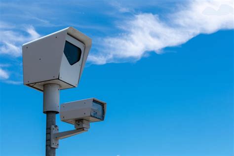 Multiple lane operation Capture images of speeding vehicle license plates from multiple lanes simultaneously. . Traffic speed camera manufacturers